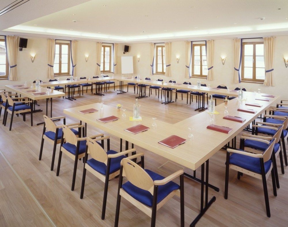 Hotel Und Landgasthof Altwirt Grosshartpenning Exterior foto